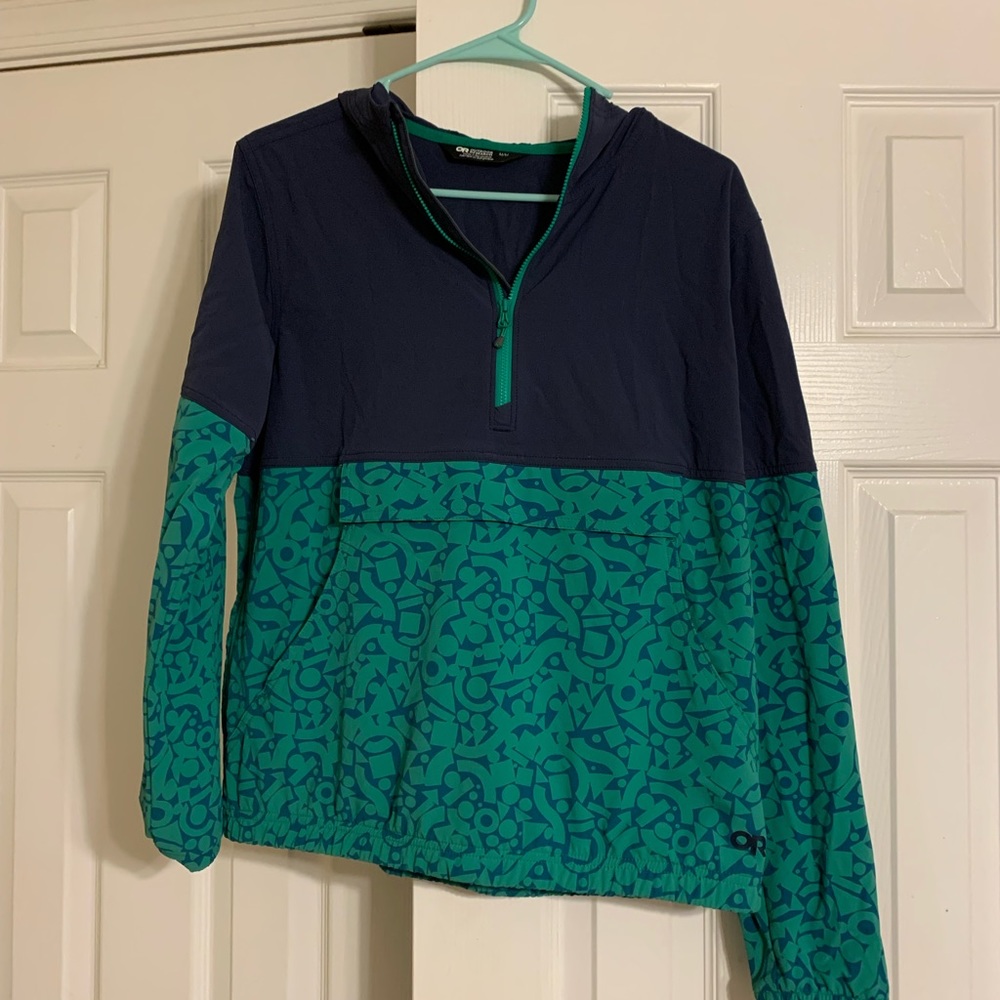 Outdoor Research soft shell hoodie in medium - Picture 2 of 4